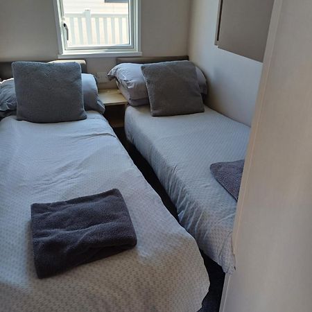 Hoburne Bashley Self-Catering Holiday Home New Milton Buitenkant foto